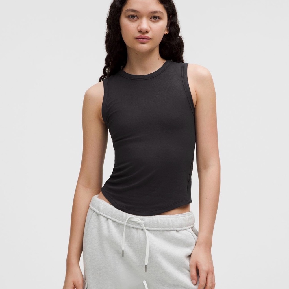 lululemon athletica - Hold Tight Crewneck Tank Top Waist Length